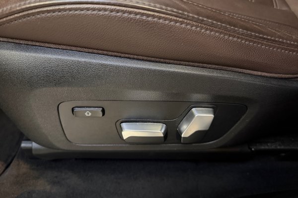 BMW X3 2.0 16V GASOLINA X LINE XDRIVE20I STEPTRONIC 2019/2020