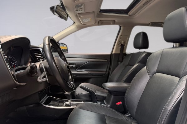 MITSUBISHI OUTLANDER 2.0 MIVEC GASOLINA GLS AUTOMÁTICO 2018/2019