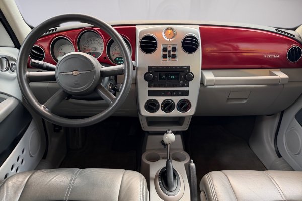 CHRYSLER PT Cruiser 2.4 CLASSIC 16V GASOLINA 4P AUTOMÁTICO 2008/2009