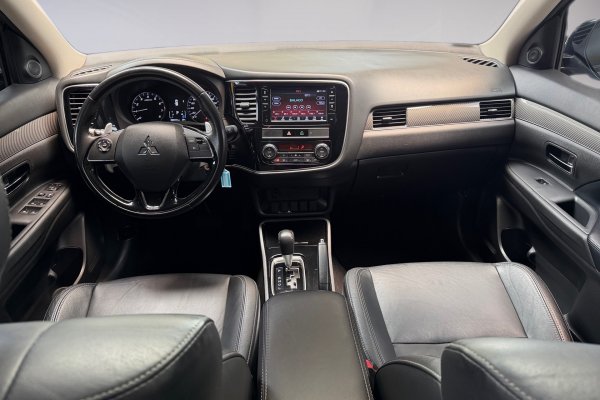 MITSUBISHI OUTLANDER 2.0 MIVEC GASOLINA GLS AUTOMÁTICO 2018/2019