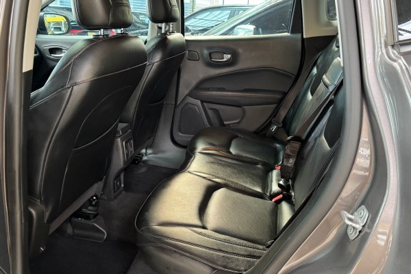 JEEP COMPASS 2.0 16V FLEX LIMITED AUTOMÁTICO 2020/2021 JEEP COMPASS 2.0 16V FLEX LIMITED AUTOMÁTICO 2020/2021