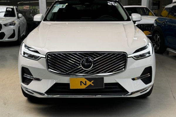 VOLVO XC60 2.0 T8 PHEV PLUS AWD GEARTRONIC 2025/2026