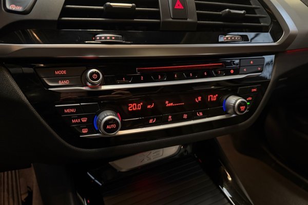 BMW X3 2.0 16V GASOLINA X LINE XDRIVE20I STEPTRONIC 2019/2020