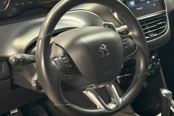 PEUGEOT 208 1.6 GRIFFE 16V FLEX 4P AUTOMÁTICO 2015/2016