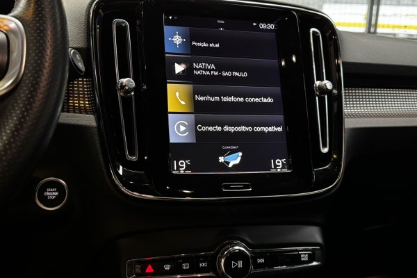 VOLVO XC40 2.0 T5 GASOLINA R-DESIGN AWD GEARTRONIC 2019/2020