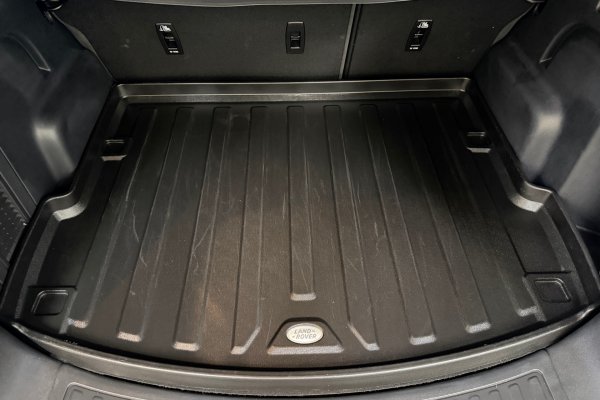 LAND ROVER DISCOVERY SPORT 2.0 16V SI4 TURBO GASOLINA SE 4P AUTOMÁTICO 2018/2018