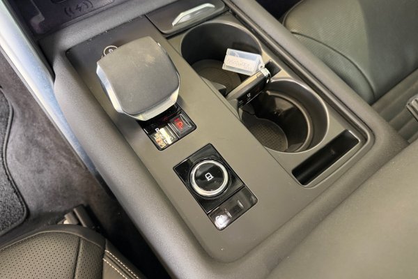 LAND ROVER DISCOVERY 3.0 D300 TURBO DIESEL HSE AUTOMÁTICO 2021/2022