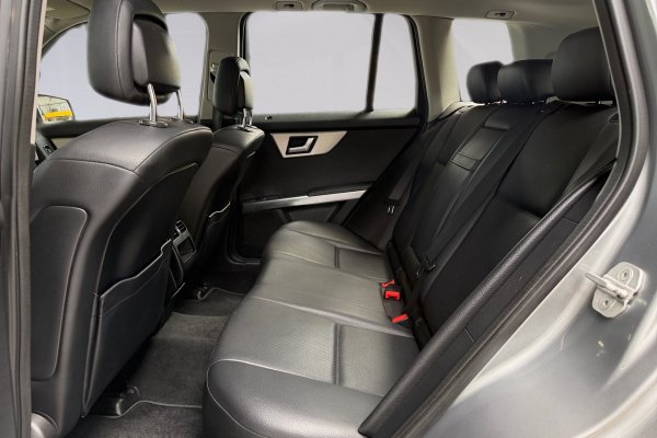 MERCEDES-BENZ GLK 220 2.1 CDI 4X4 DIESEL 4P AUTOMÁTICO 2014/2014