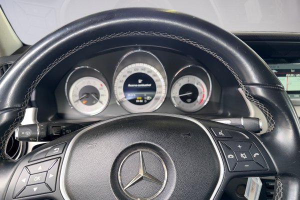 MERCEDES-BENZ GLK 220 2.1 CDI 4X4 DIESEL 4P AUTOMÁTICO 2014/2014