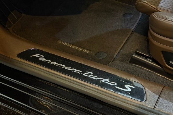 PORSCHE PANAMERA 4.0 E-hybrid Turbo S PDK 2022/2022